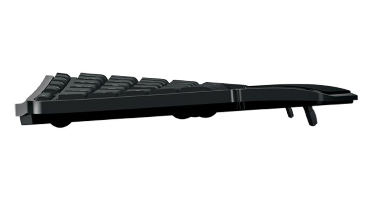 Microsoft Ergonomic Keyboard - USB - Black